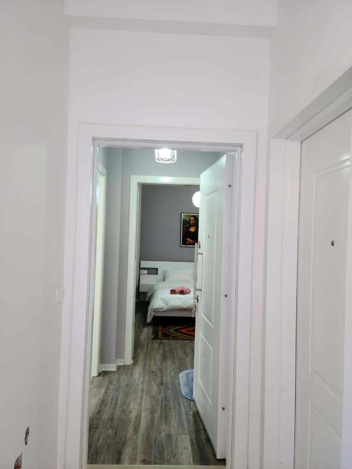 Travelers' Korca Home المظهر الخارجي الصورة