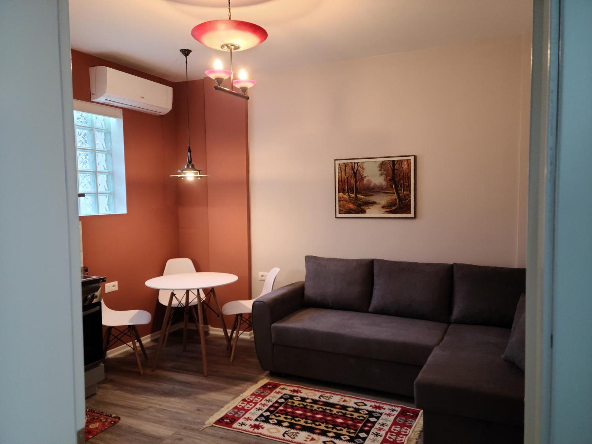 Travelers' Korca Home المظهر الخارجي الصورة